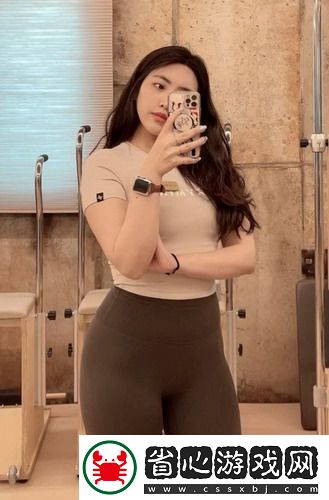 一邊下奶一吃敷面膜視頻60分鐘，帶你體驗(yàn)多任務(wù)母親的奇妙日常，網(wǎng)友評(píng)論：這才是生活的真諦！